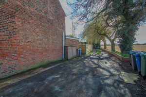 Photo 21- click for photo gallery